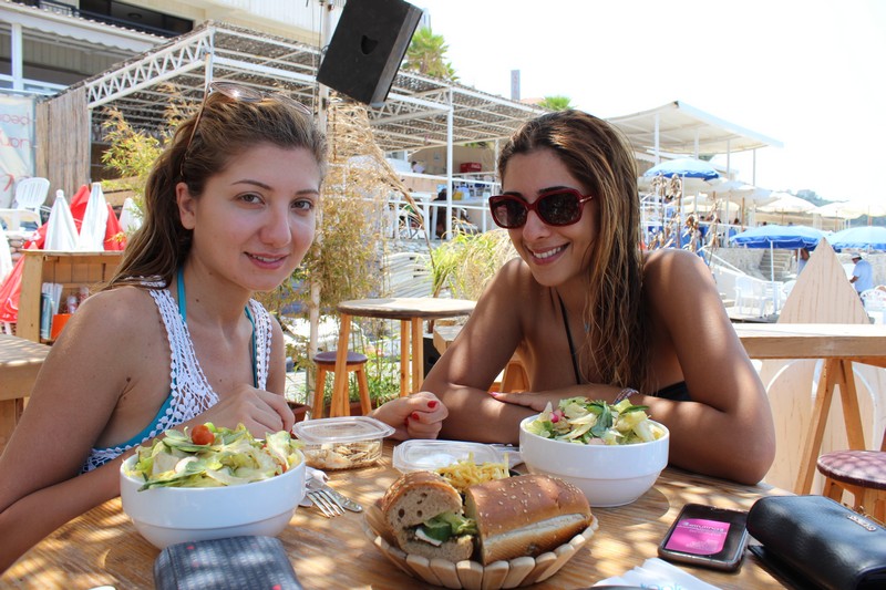 Tonic Beach Bar on Sunday